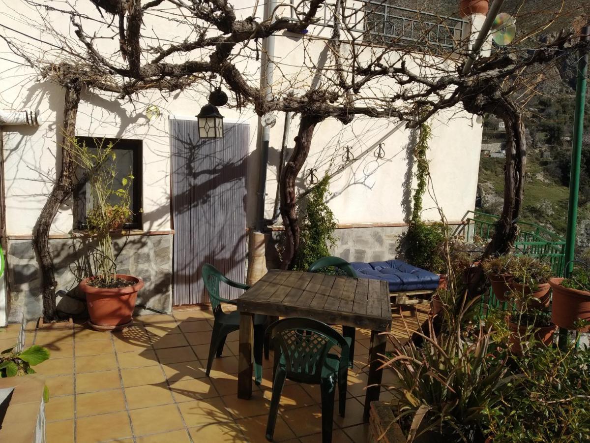 Casa Maribel Villa Guejar Sierra Exterior photo